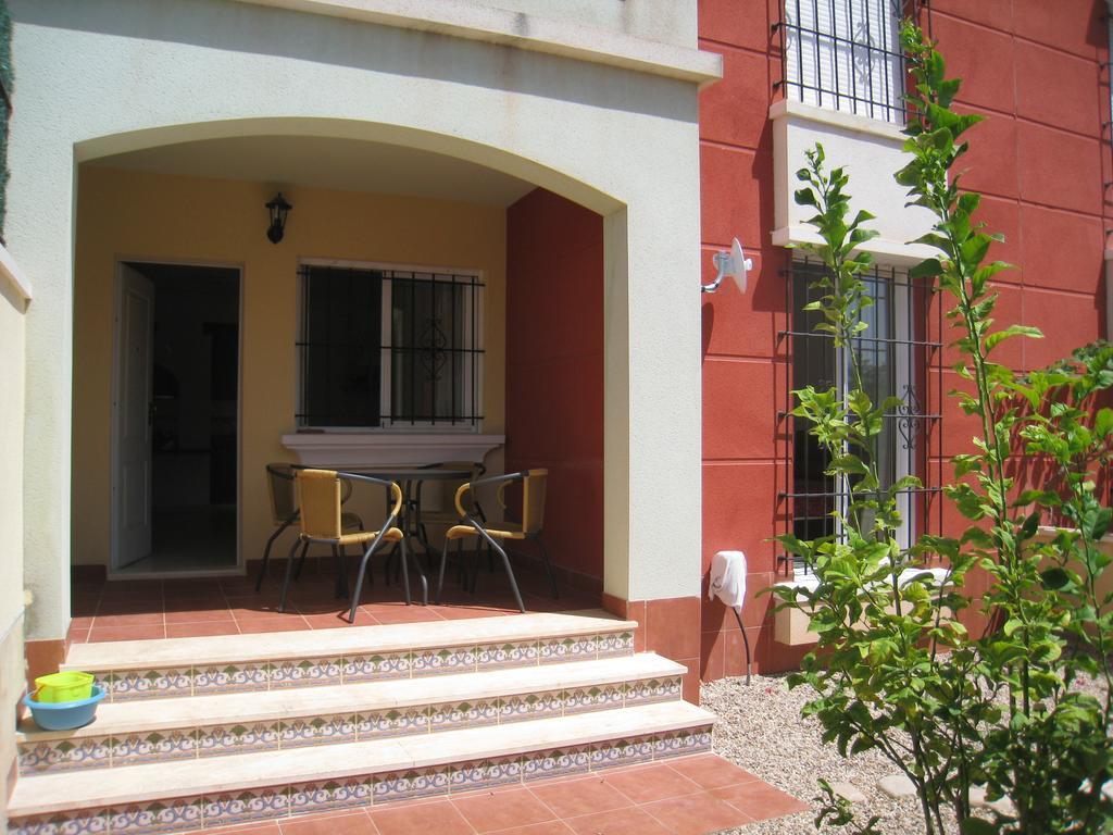 Bungalow Altos De La Bahia Torrevieja Quarto foto